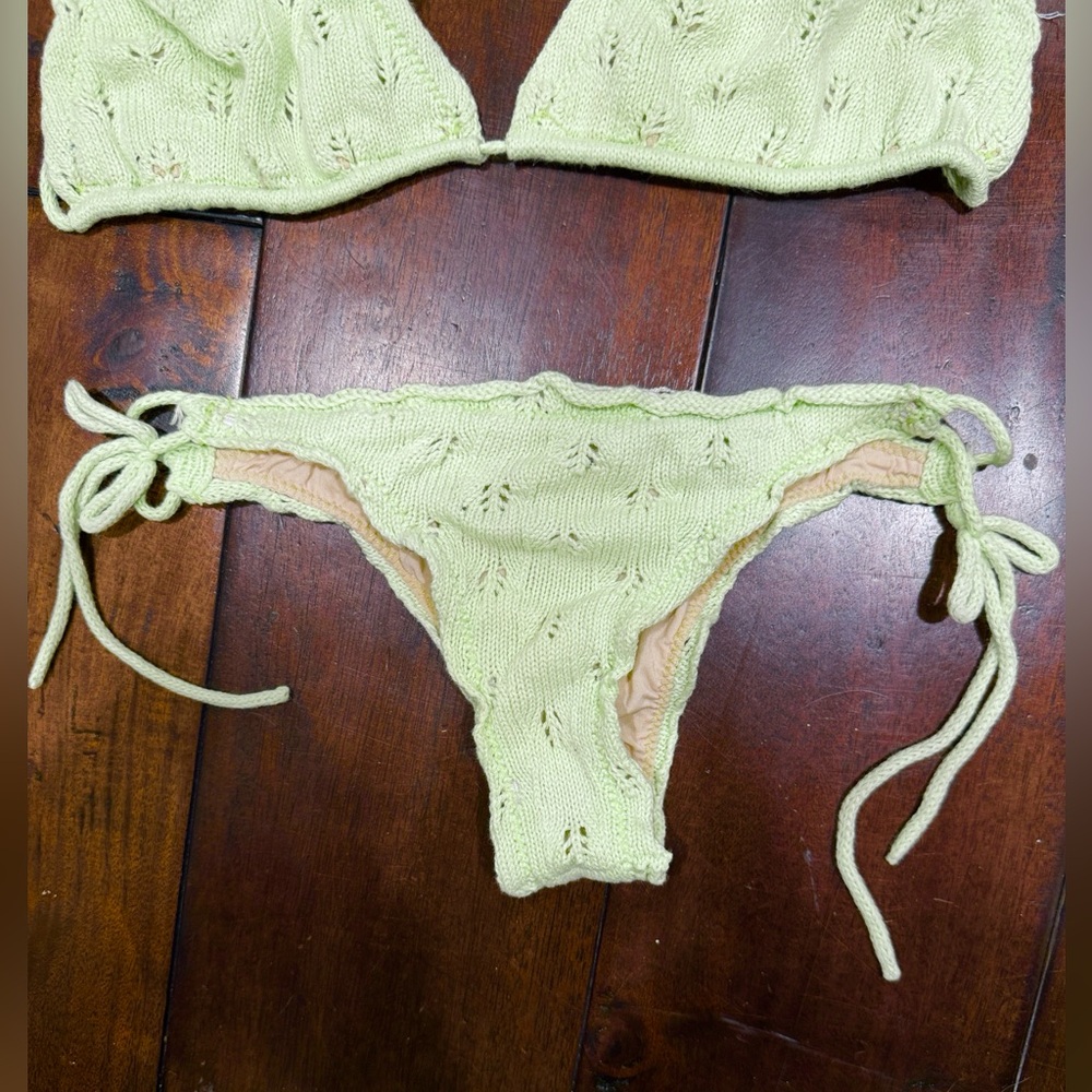 Light Green Knit Triangle Bikini Top and Tie-Side Bottoms - Picture 3 of 8